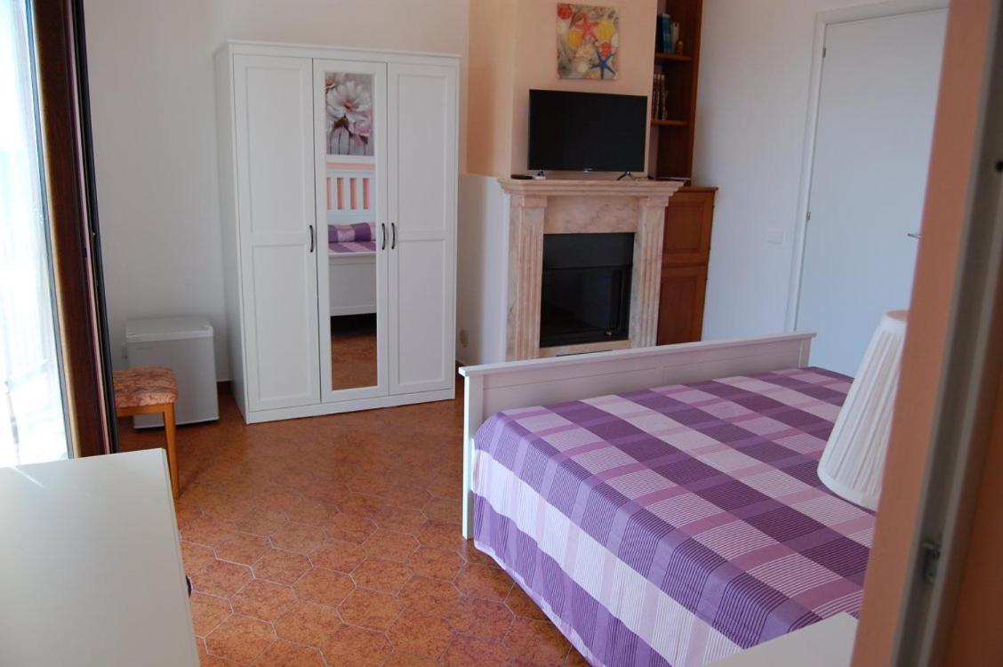 B&B Il Faro Cittadella del Capo Zewnętrze zdjęcie
